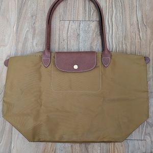 Longchamp tote